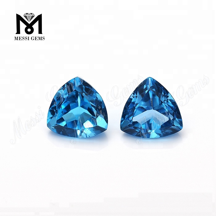 Prix ​​usine cristal bleu top qualité trillion forme pierre précieuse de topaze bleue naturelle